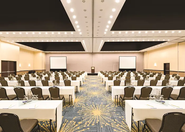 Hotel Hilton Garden 3*