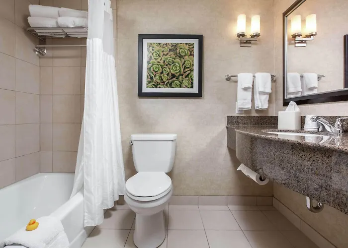 Hilton Garden Fargo