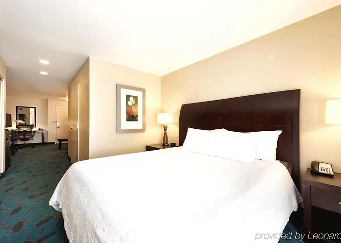 Hilton Garden Fargo